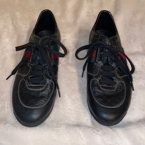 Cute designer tennis shoe